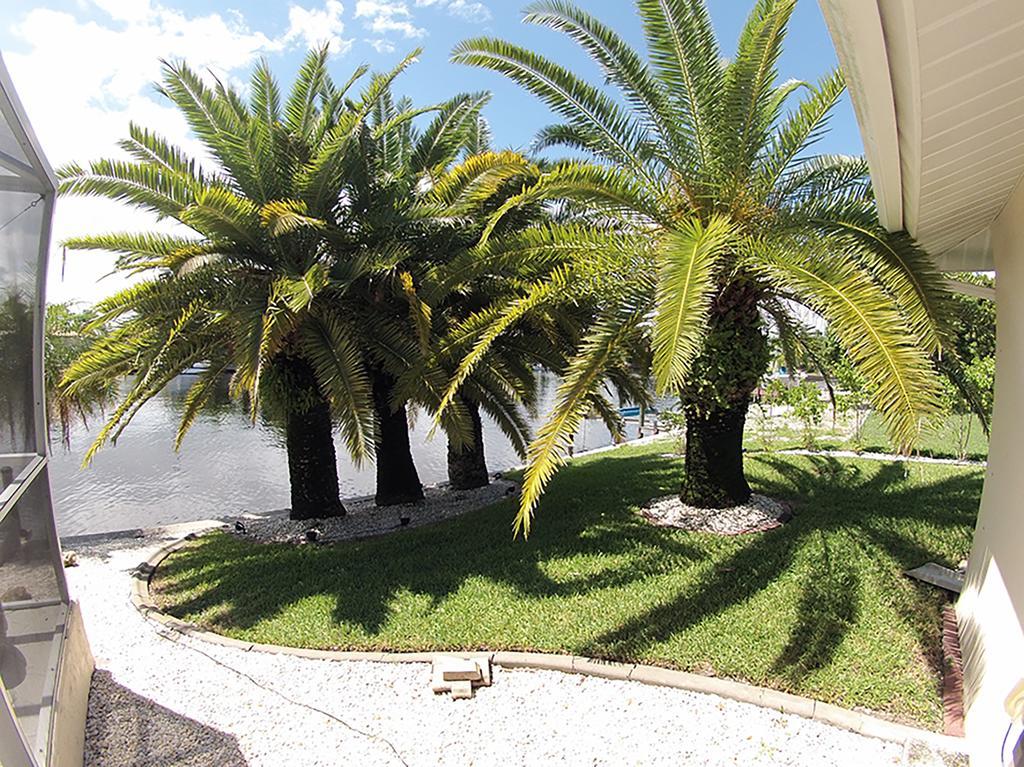 Villa Catalina Isles - Holidays In Paradise Cape Coral Exterior foto